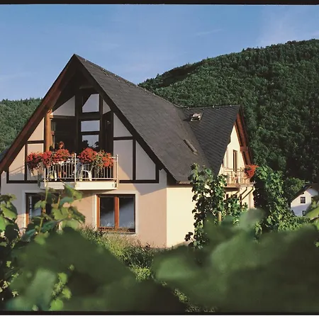 Ferienweingut Pies * Ellenz-Poltersdorf